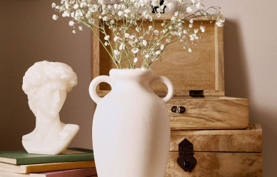 Wazon Nera ceramiczny z uchwytami - idealna dekoracja w promocji! 