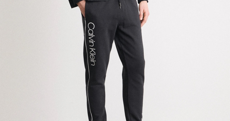 Calvin Klein: spodnie dresowe męskie w super cenie! 