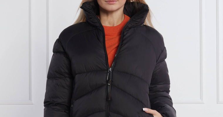 Kurtka Regular Fit Silvian Heach w promocyjnej cenie! 