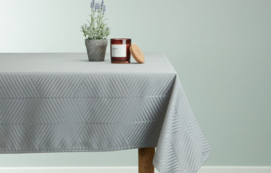 Promocja: Obrus BLOMME 140x320 szary - Sprawdź ofertę!
