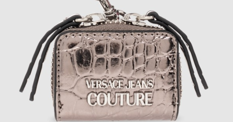 Etui na AirPods srebrne Versace Jeans Couture w promocji!