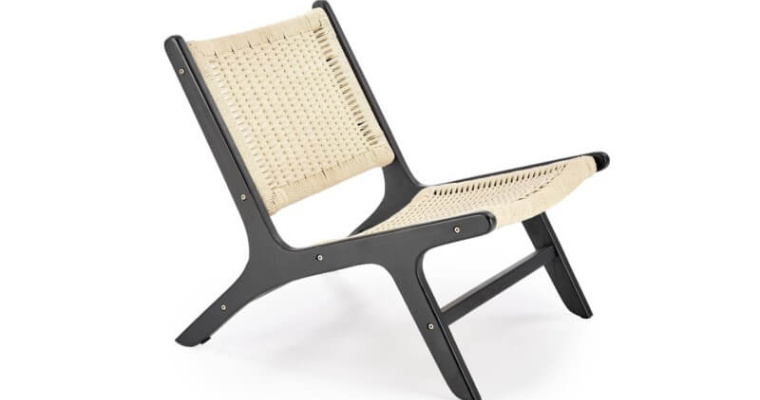 Fotel drewniany Foden w promocji -15%