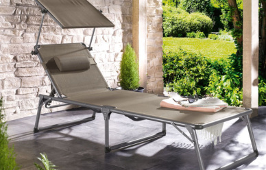 Aluminiowy leżak ogrodowy Houston z daszkiem LIVARNO home w promocji!
