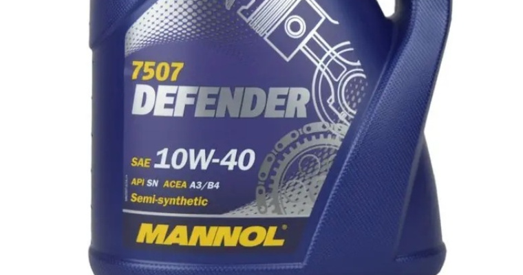 Olej silnikowy półsyntetyczny Mannol Defender 5l 10W-40 w promocji!