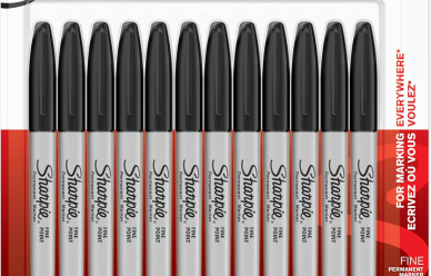 Markery permanentne Sharpie czarne 12szt. w promocji!