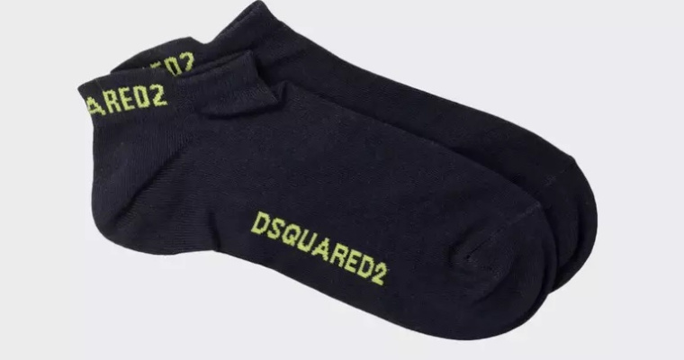 Granatowe skarpetki do kostki DSQUARED2 w promocji!
