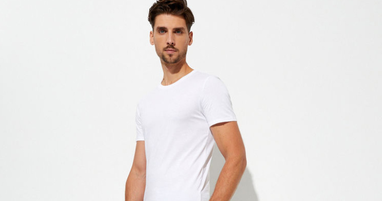 Męski Biały t-shirt z logo 3-pack Slim Fit LACOSTE w promocji!